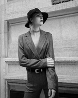 World And Chain Choker